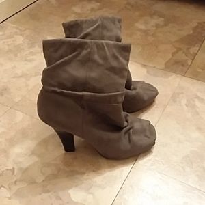 Gray Suede Women's Open Toe Ankle Boots Size 8